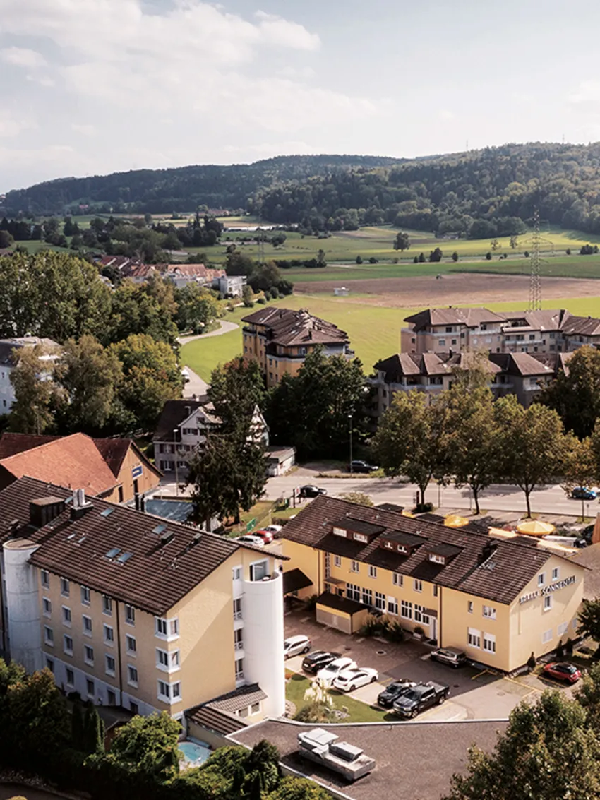Luftaufnahme des Sorell Hotels Sonnetal