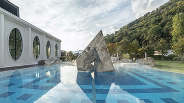 Revision of the Tamina Therme