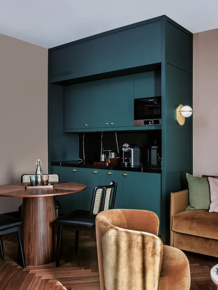 Suite with kitchenette at the Sorell Hotel Seidenhof