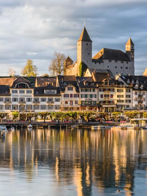 Aufnahme der Seepromenade in Rapperswil